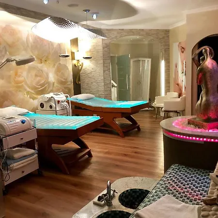 아파트호텔 Skinspa 3*